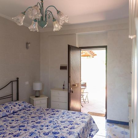B&B Appartamenti L'Anfora Sperlonga Exterior foto